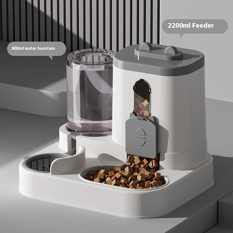 “Automatic Pet Feeder & Water Dispenser – Gravity Food & Water Set for Dogs & Cats”