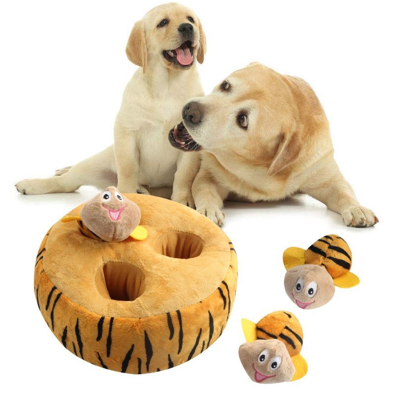 Interactive Bee Plush Dog Toy Set – Mental Stimulation Mat for Small & Medium Dogs