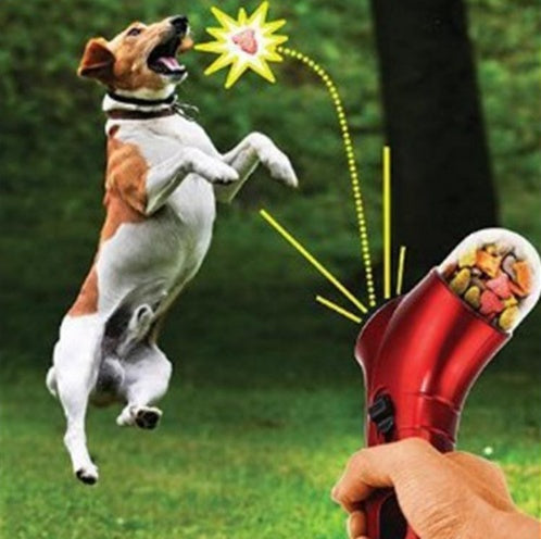 Pet Treat Launcher – Fun Interactive Dispenser for Dogs & Cats – grooming kit
