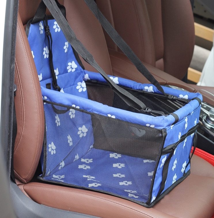 4D Pet Car Seat Mat – Travel Carrier with Safety Leash & Pocket – grooming kit