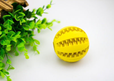 Interactive Treat Dispensing Ball – Chew Toy for Dogs & Cats