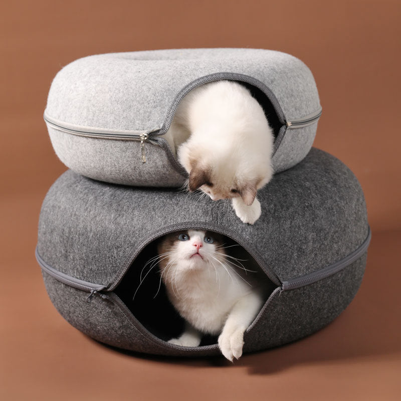 2-in-1 Felt Cat Tunnel Bed – Convertible Nest for Play & Rest – grooming kit