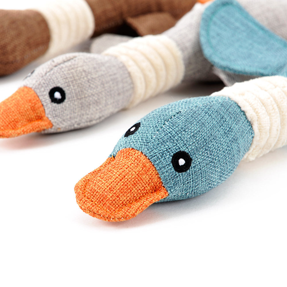 Dayan Plush Squeaky Dog Toy – Soft & Interactive Play for Small Dogs