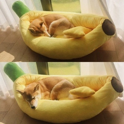 Cozy Banana Pet Bed – Soft Nest for Cats & Small Dogs – grooming kit