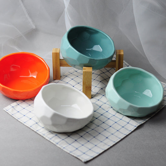 Minimalist Ceramic Cat Bowl – Elevated & Stylish Feeding for Cats – grooming kit