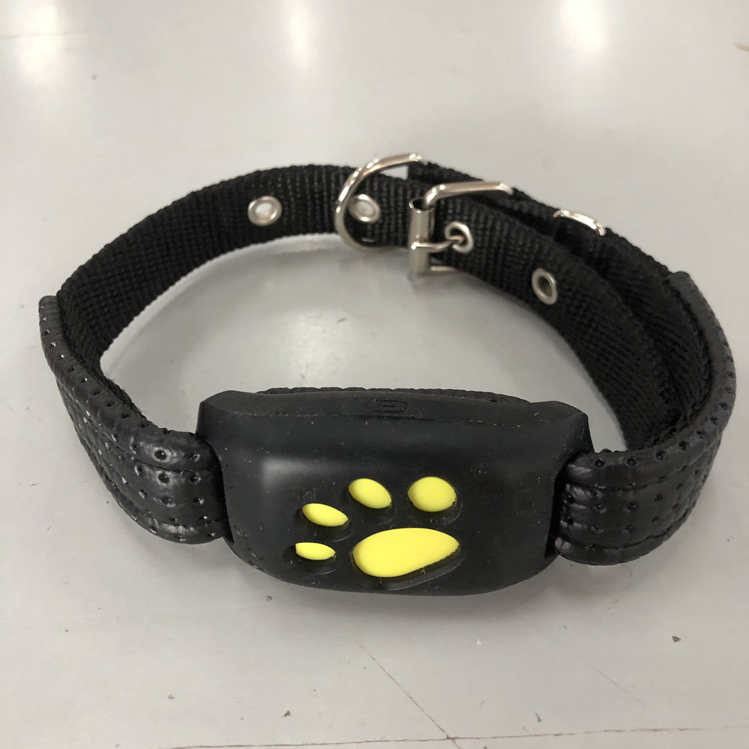 Z8-A GPS Pet Tracker – Waterproof Real-Time Location for Dogs & Cats