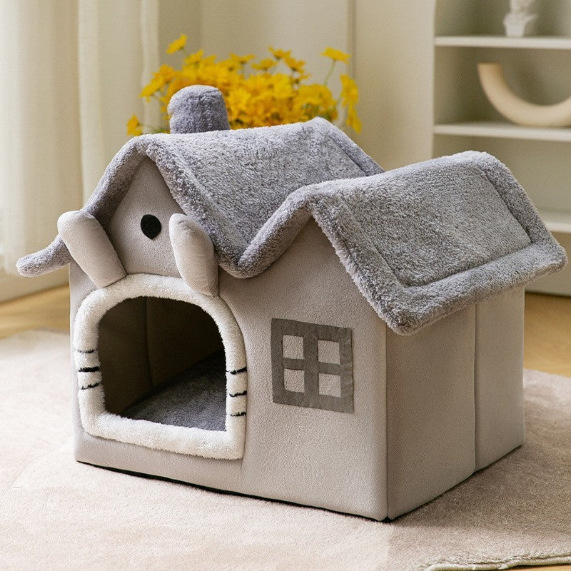 Self-Warming Plush Pet Nest Bed – Cozy Indoor Bed for Cats & Small Dogs