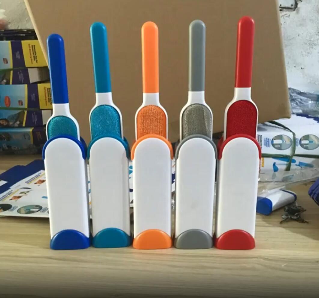 Reusable Pet Hair Remover – Double-Sided Lint Brush with Cleaning Base