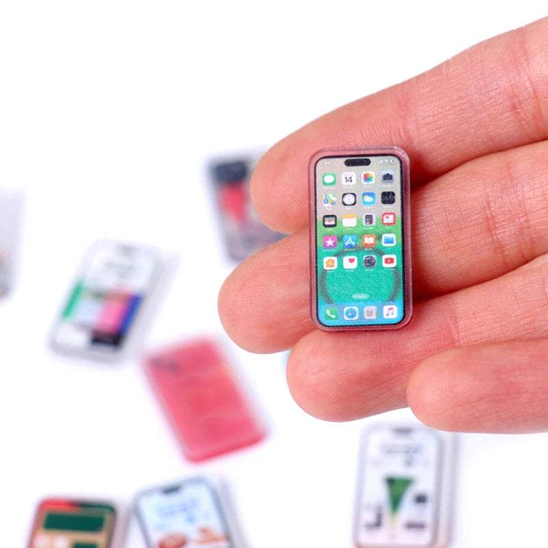Miniature Mobile Phone Set – 5pcs for 1:6 & 1:12 Dollhouses & Dioramas