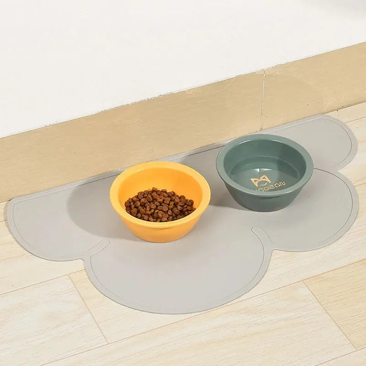 Cloud Pet Placemat – Waterproof Silicone Feeding Mat for Dogs & Cats