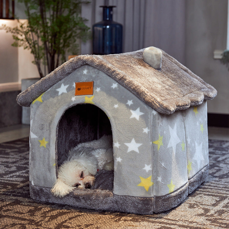 Self-Warming Plush Pet Nest Bed – Cozy Indoor Bed for Cats & Small Dogs