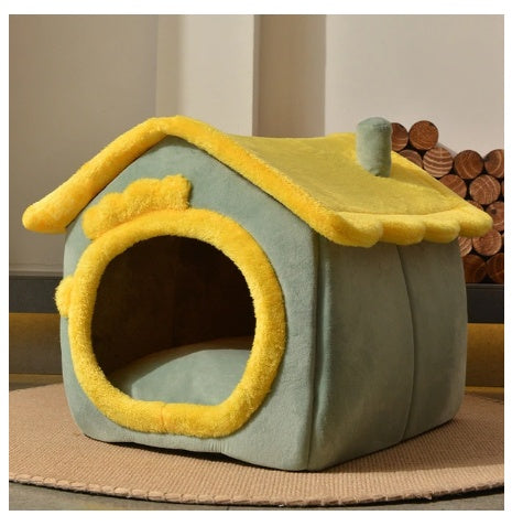 Self-Warming Plush Pet Nest Bed – Cozy Indoor Bed for Cats & Small Dogs