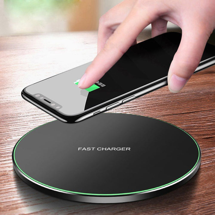10W Frosted Wireless Charger with Mirror – Slim Qi Pad for Fast Charging product image – magsafe